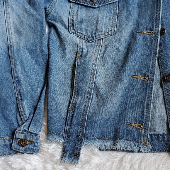 Sadie and sage denim peace sign trucker jacket - Picture 10 of 14